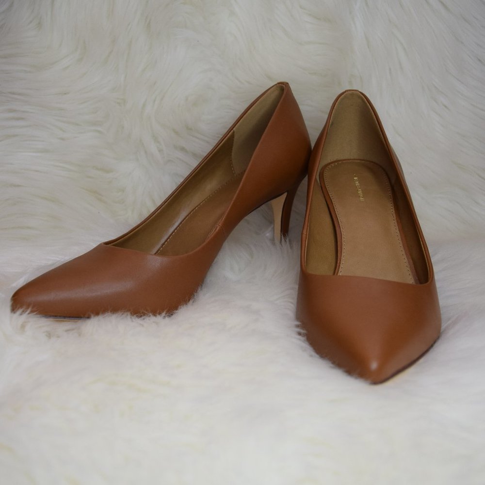 NWOT 14th & Union Maty Pointed Toe Pump